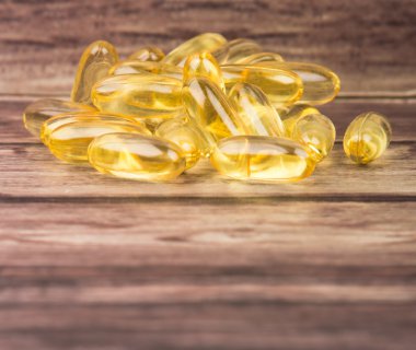 Balık yağı takviyesi kapsül