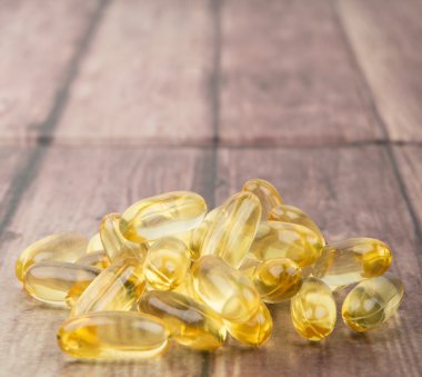 Balık yağı takviyesi kapsül