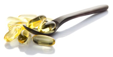 Balık yağı takviyesi kapsül