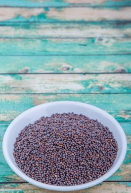 kahverengi hardal tohumu