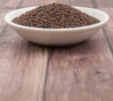 kahverengi hardal tohumu