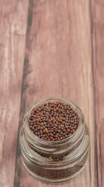 Semillas de mostaza marrón —  Fotos de Stock
