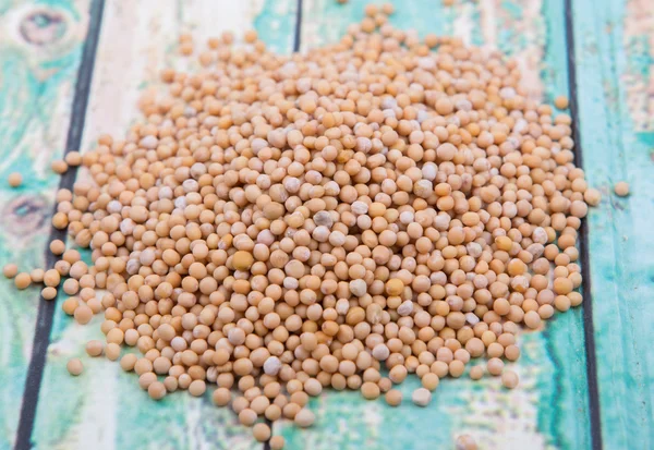 Pile of mustard seeds — Stock Photo, Image