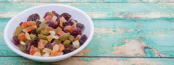 Misturar pedaços de frutas secas — Fotografia de Stock