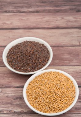 Sarı ve kahverengi hardal tohumu