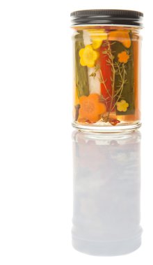 Kavanoz turşu sebze karışımı