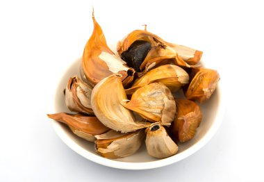 Karamelize siyah sarımsak karanfil 