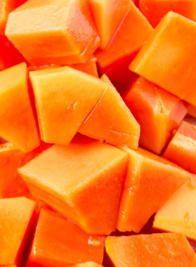 ısırık büyüklüğünde papaya meyve