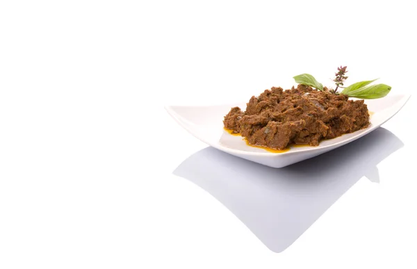 Beef Rendang Plat Malais Traditionnel Populaire Sur Assiette Blanche Sur — Photo