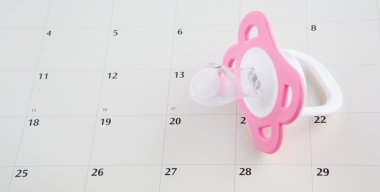 pembe emzik ve takvim