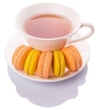 bir fincan çay ve Fransız macarons