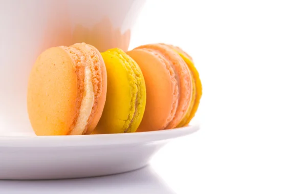 A Cup Of Tea And French Macarons — Stock Photo, Image