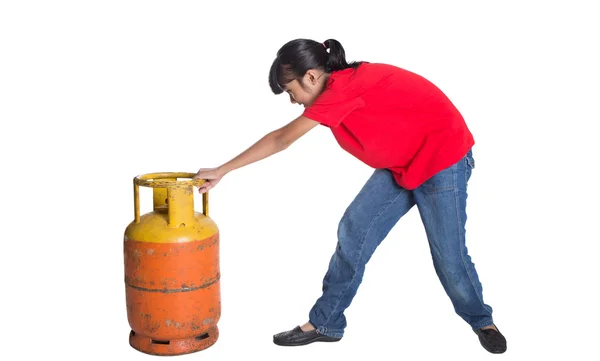 Menina Asiática Movendo Velho Cilindro Gás Propano Sobre Fundo Branco — Fotografia de Stock