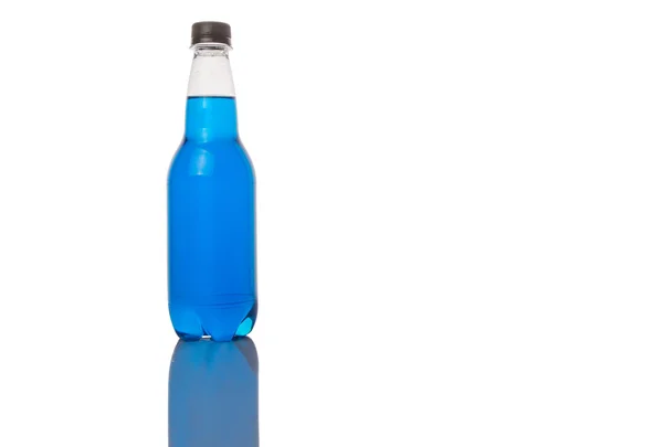 Blå färgade Soda drycker — Stockfoto