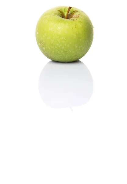 Grüner Apfel — Stockfoto