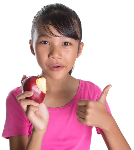 Jeune fille manger de la pomme — Photo