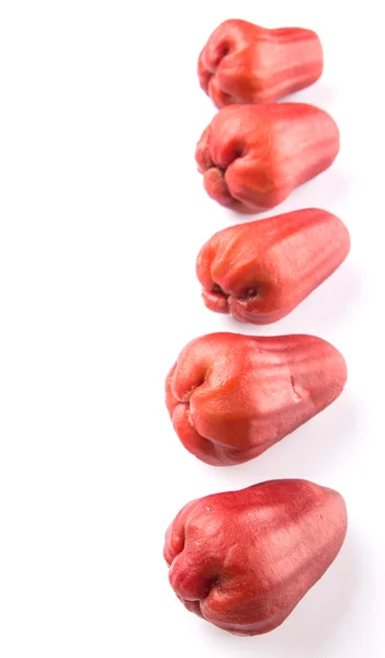 Экзотические розовые яблоки — стоковое фото