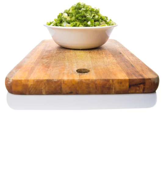 Chopped Scallion Spring Onion Leaves White Bowl Wooden Cutting Board — Stock Photo, Image