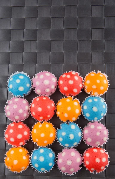 Polka Dot ris Muffin — Stockfoto