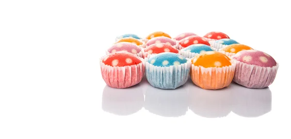 Muffin colorato al vapore di riso Polka Dot — Foto Stock