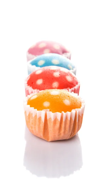 Farbenfroher gedämpfter Reispolka-Dot-Muffin — Stockfoto