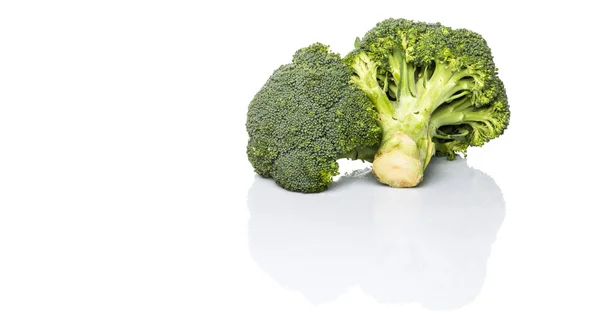 Sayuran Brokoli Atas Latar Belakang Putih — Stok Foto