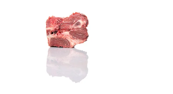 Pezzo Carne Manzo Congelata Tagliata Sfondo Bianco — Foto Stock