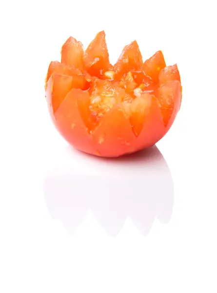 雕刻的番茄果实 — 图库照片