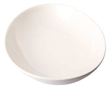 Beyaz arka plan üzerinde boş beyaz oval salata kasesi