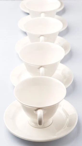 陶瓷碟和茶杯 — 图库照片