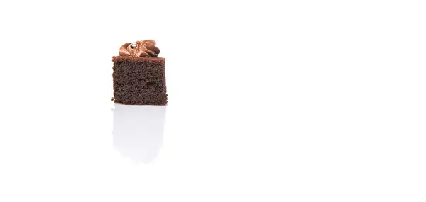 Gâteau Chocolat Taille Mordue Avec Glaçage Sur Fond Blanc — Photo