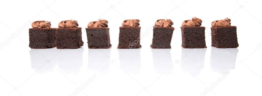 Bite Sized Chocolate Cakes