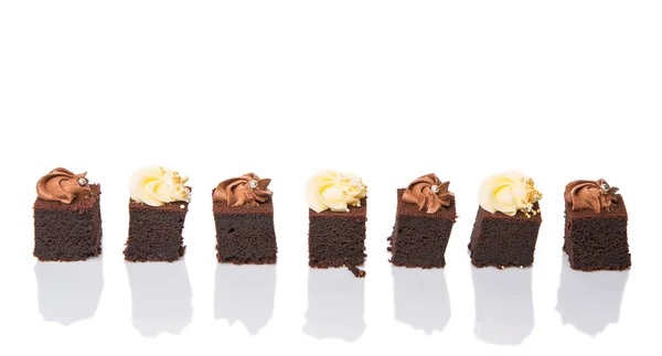 Bite Sized Chocolate Cakes — Stock Photo, Image