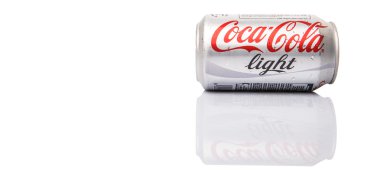 Bir kutu Coca Cola Light.