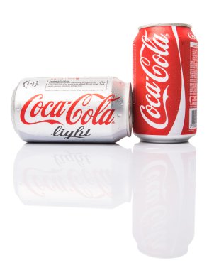Düzenli Coca Cola ve Coca Cola Light