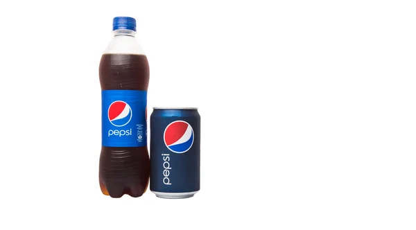 Пляшка Може Pepsi Cola — стокове фото