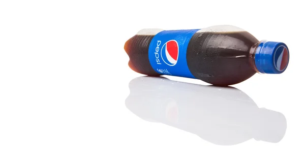 Бутылка Безалкогольного Напитка Pepsi — стоковое фото