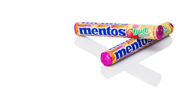 Mentos meyveli şekerleme — Stok fotoğraf