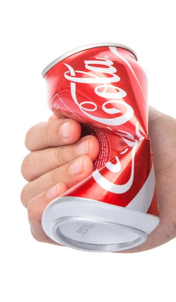 Zerknüllte Dosen Coca Cola — Stockfoto