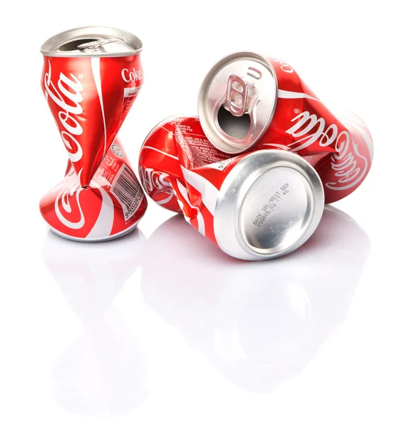 Crumpled Cans Of Coca Cola — Stock Photo, Image