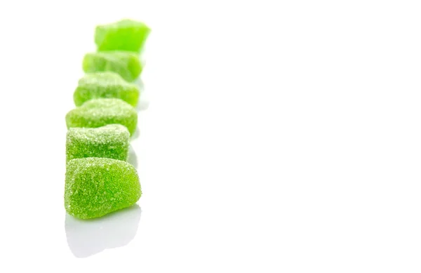 Dolci caramelle di gelatina verde — Foto Stock