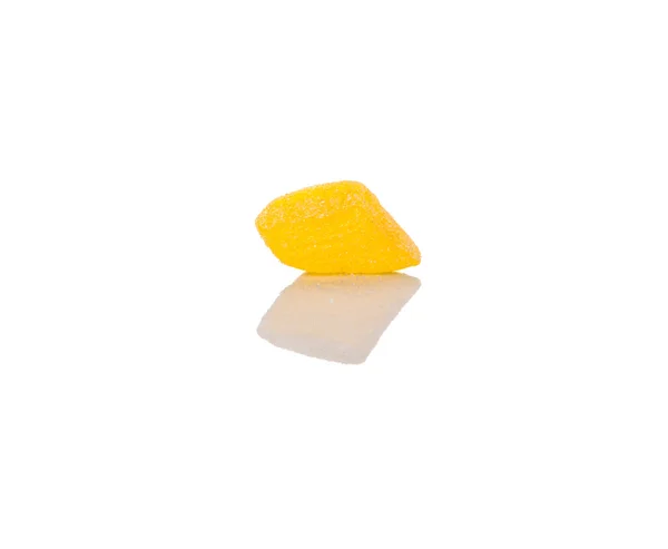 Süße Gelbe Gelee Bonbons Isoliert Auf Weiß — Stockfoto
