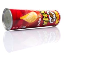 Kuala Lumpur, Malezya - 19th Ocak 2015. Kellogg şirketine ait, Pringles çerez cips bizden 1.4 milyar dolar fazla yıllık satışı ile 140 ülkede satılan bir markasıdır..