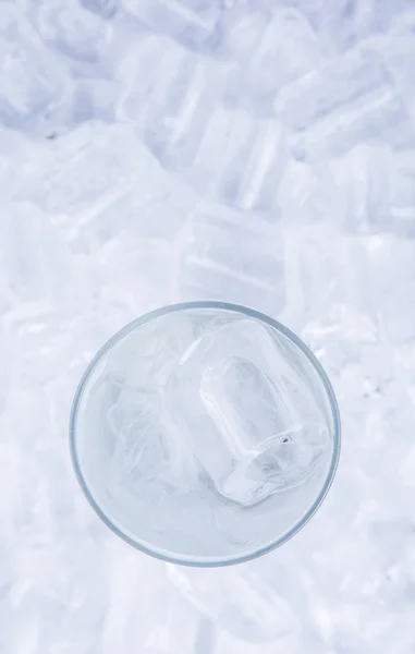 Vaso Agua Helada Cubitos Hielo — Foto de Stock