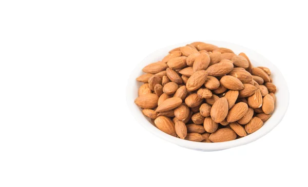 Rauwe amandel Nut In een witte kom — Stockfoto