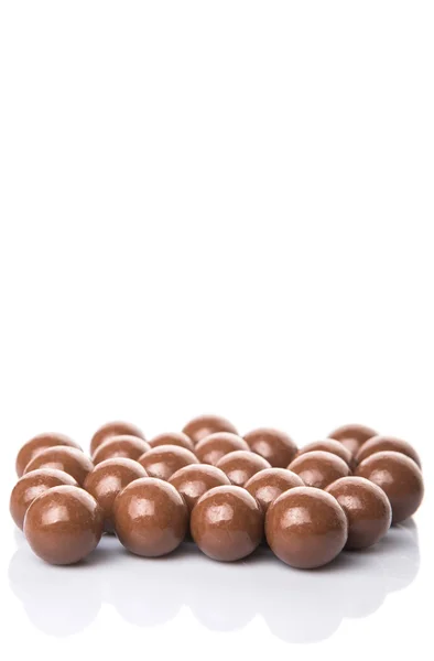 Boules Chocolat Sur Fond Blanc — Photo