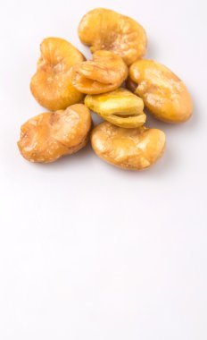 Tuzlu bakla veya Vicia Faba