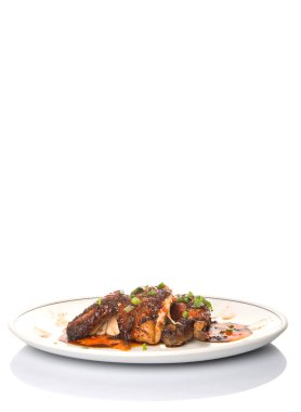 Kavrulmuş tavuk parçaları