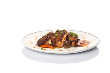 Kavrulmuş tavuk parçaları