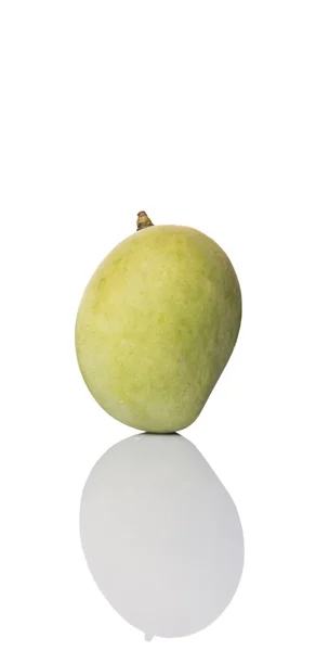 Groene Mango Witte Achtergrond — Stockfoto